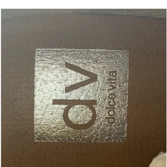 New Dolce Vita WOMENS booties Gerdy beige ankle wedges - Picture 13 of 15